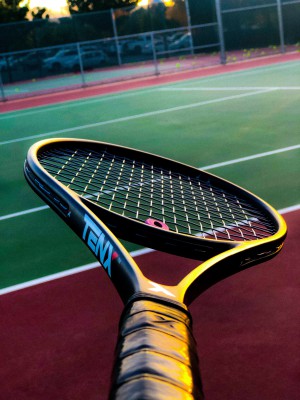 XCalibre 315g TenXPro Tennis Racquet Review | Tennisthis.com